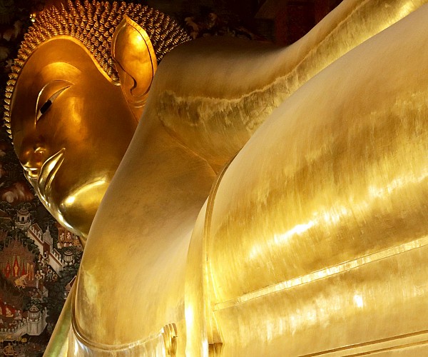 Immerse Yourself in a Cultural Experience in Bangkok Old Town