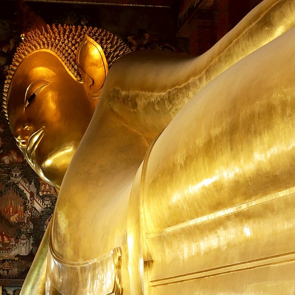 Immerse Yourself in a Cultural Experience in Bangkok Old Town